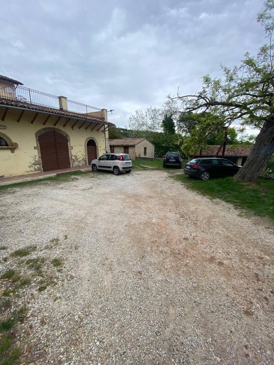 B&B In An 1800S Frescoed Villa With Panoramic Solarium And Historic Park - Villa Mastrangelo Colli del Tronto Bagian luar foto